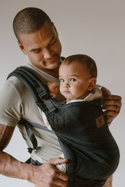 The Beluga Buckle - Black